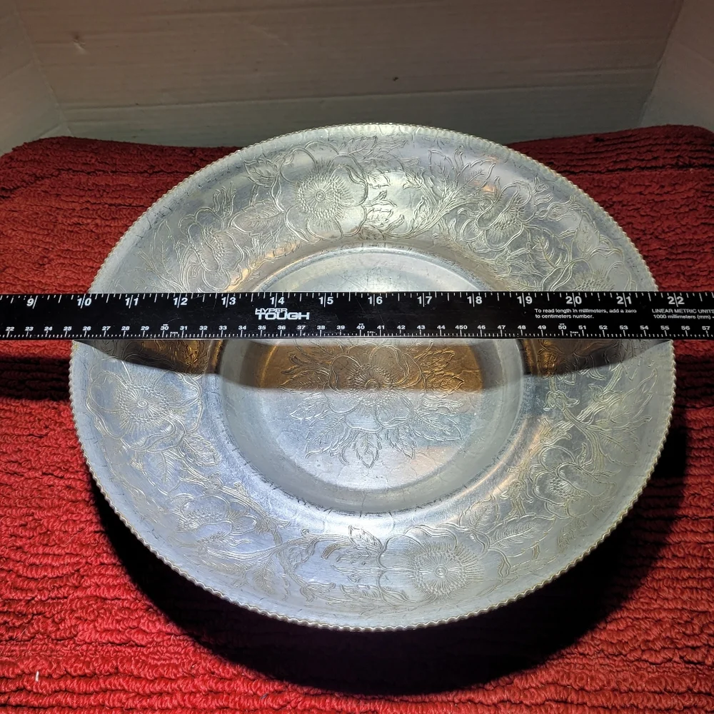 Vintage WILSON‎ SPECIALTIES Hand-wrought Aluminum  Floral Serving  Bowl USA 12